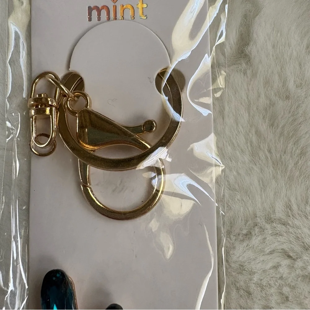 Mint Blue stone and diamond Gold Dragonfly bling keychain